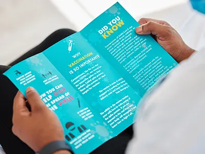 DÉPLIANTS ET BROCHURES DESIGN